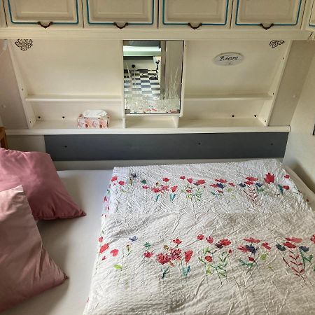 Tiny House Anneliese Hunde Okay Villa Oberbettingen Ngoại thất bức ảnh